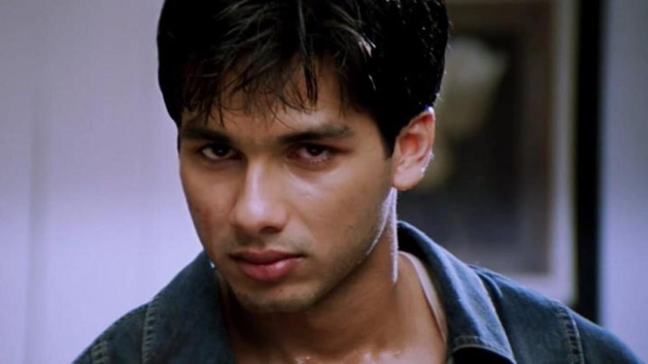 مشاهدة فيلم Fida 2004 مترجم 