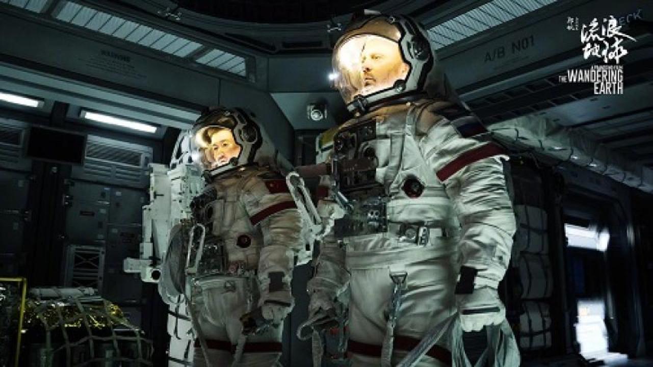 مشاهدة فيلم The Wandering Earth 2019 مترجم 