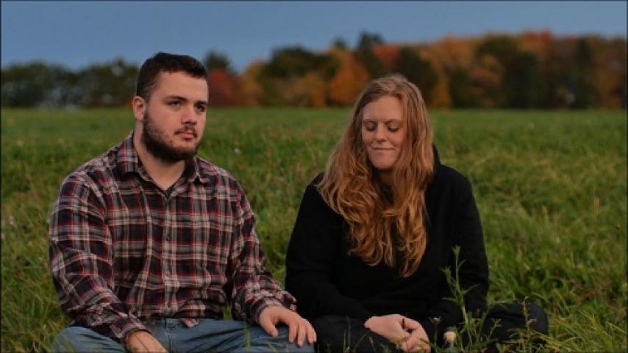 مشاهدة فيلم Broken People 2023 مترجم 