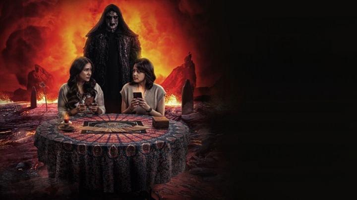 مشاهدة فيلم Mama Pesan Dari Neraka 2025 مترجم